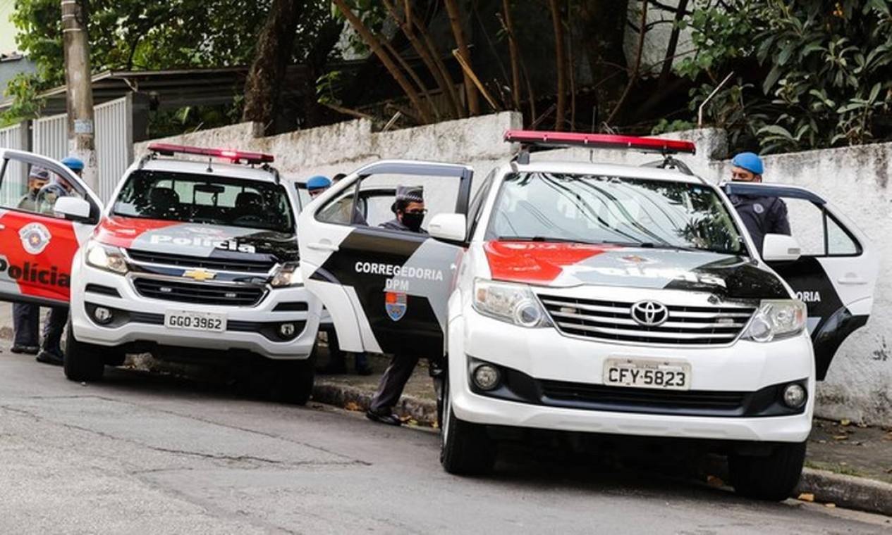 Homem é suspeito de matar ex-sogra com tiro na cabeça na Zona Norte de São Paulo; polícia analisa vídeo do caso e procura ex-genro