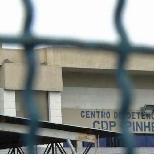 Condições Precárias em Centro de Detenção Levam a Ordem Judicial de Regularização