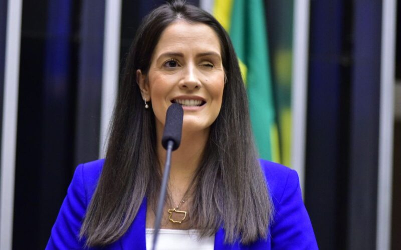 Falece a deputada federal Amália Barros, defensora dos direitos das pessoas com visão monocular