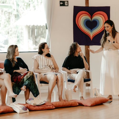 Sucesso absoluto: Renata Fornari realiza mais uma formação do Método Louise Hay