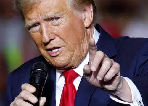 Trump Anuncia Medidas para Fortalecer Indústria de Carvão e Evitar Fechamento de Usinas