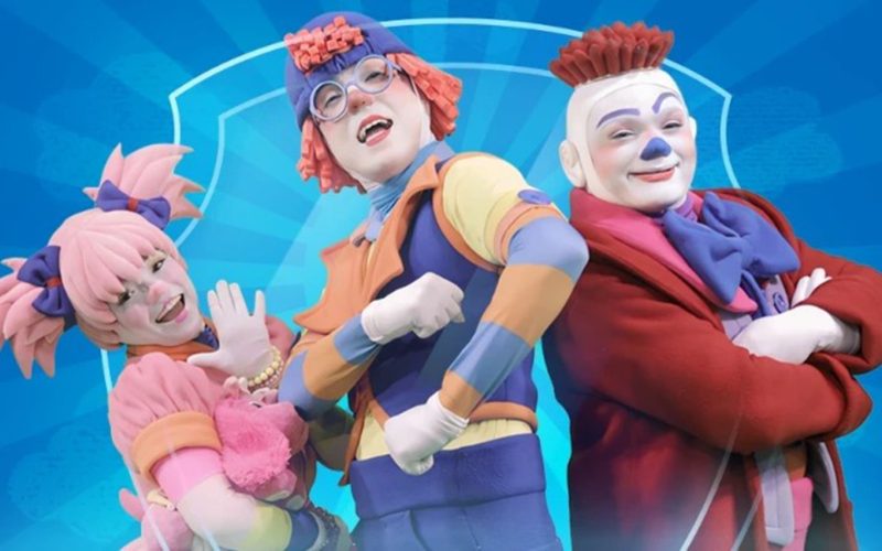 Ultrafarma celebra a Semana da Criança com presença da Turma da Pakaraka em São Paulo