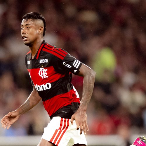 Desempenho de Bruno Henrique é fundamental na vitória do Flamengo sobre o Vasco