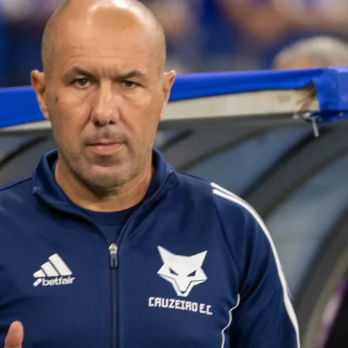 Leonardo Jardim próximo de se tornar o novo técnico do Flamengo após saída de Filipe Luís
