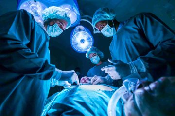 Médico é condenado a indenizar família de paciente morta durante lipoaspiração