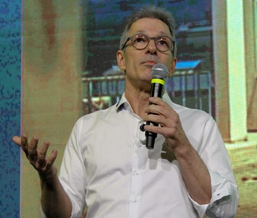 Zema anuncia na Agrishow plano para reduzir despesas e taxa de juros