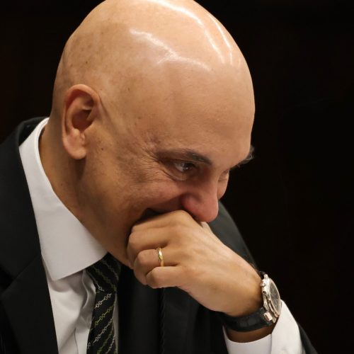 Moraes autoriza prisão domiciliar para Fátima de Tubarão e mais 17 idosos sentenciados