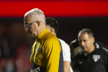 Dorival aponta erros cruciais após empate de estreia do São Paulo no Morumbi em 19/05/2026
