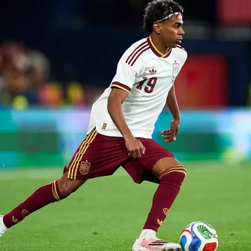 Yamal surpreende com nova estratégia após reviravolta para a Copa do Mundo