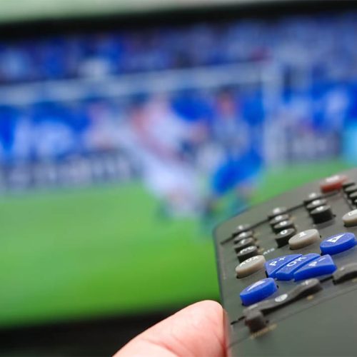 Programação esportiva desta quarta-feira (13/05): canais e horários para assistir aos jogos ao vivo