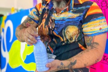 Mestre Ailton Santana transforma memórias, sentimentos e raízes nordestinas em obras de arte