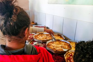MegaG transforma o Dia da Pizza em um gesto de carinho para crianças acolhidas pelo Lar Agrícola A Semente