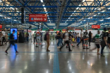Greve na CPTM afeta mais de um milhão de usuários do transporte público