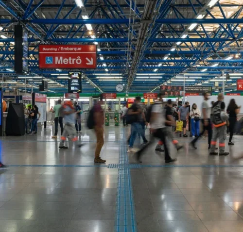 Greve na CPTM afeta mais de um milhão de usuários do transporte público
